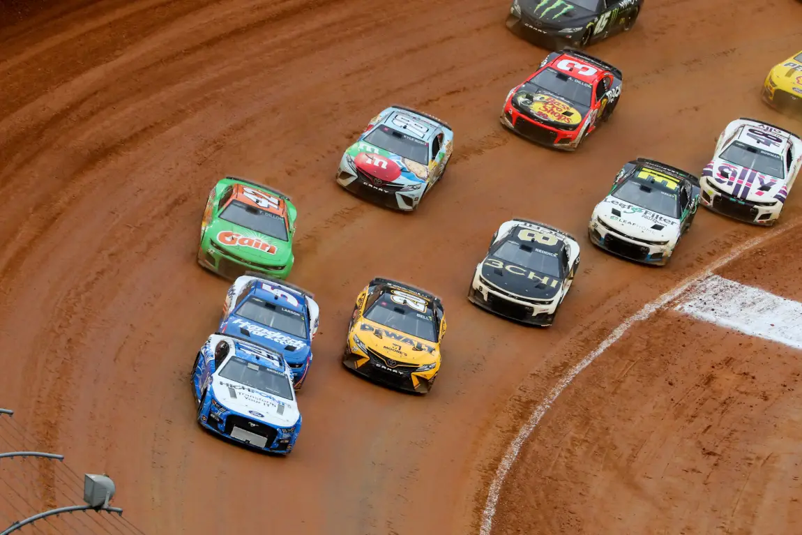 Bristol Dirt 2023 NASCAR Cup Series