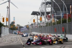Alexander Rossi in front of a large portion of the field at the 2022 Honda Indy Toronto.