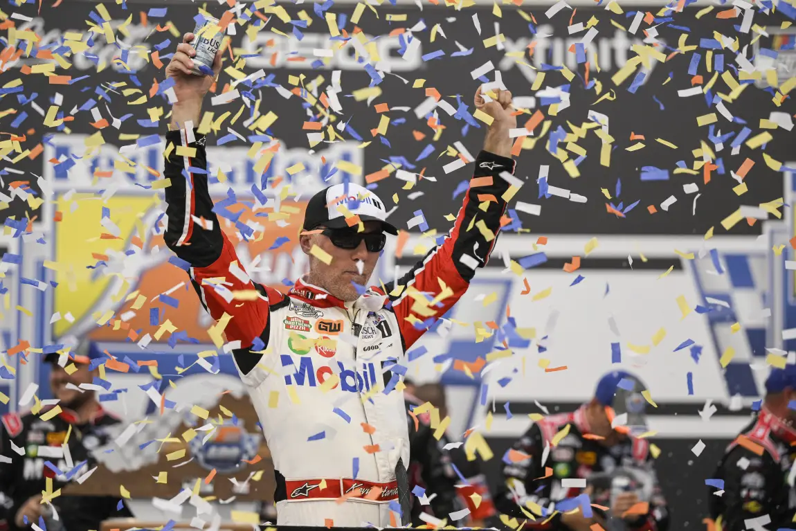 Kevin Harvick wins Richmond inspection Federated Auto Parts 400 2022