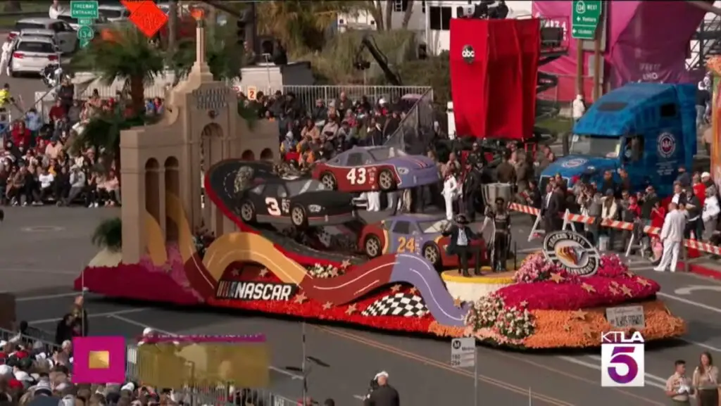 Video Watch as Richard Petty and Rajah Caruth Ride on NASCAR's Award