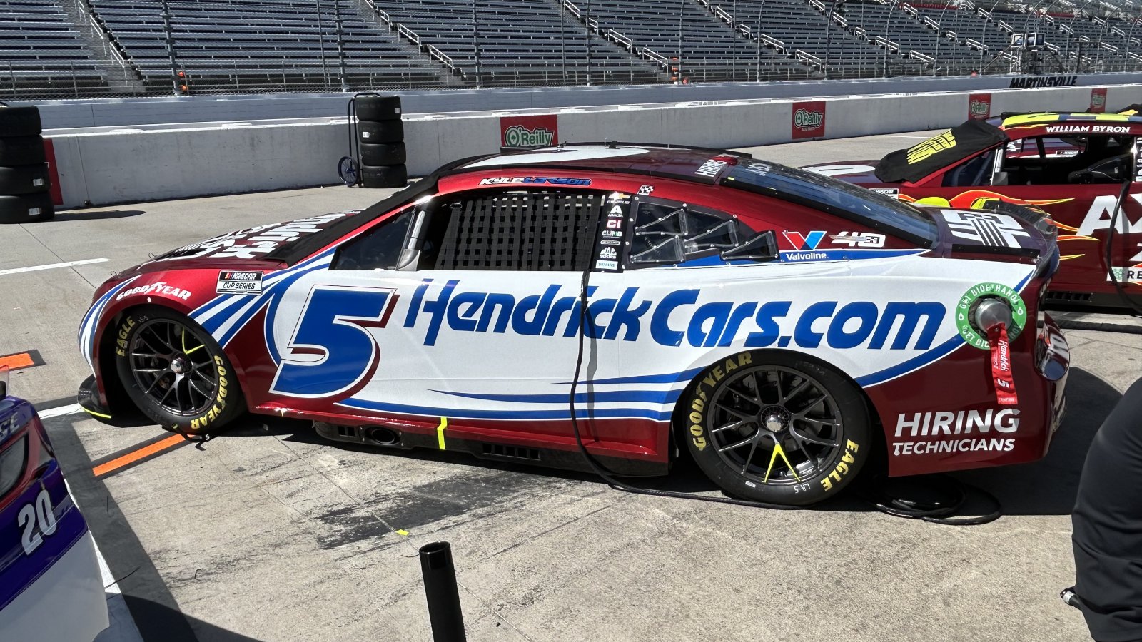 Kyle Larson HendrickCars.com red paint scheme Hendrick Motorsports 40th anniversary NASCAR Cup Series 2024