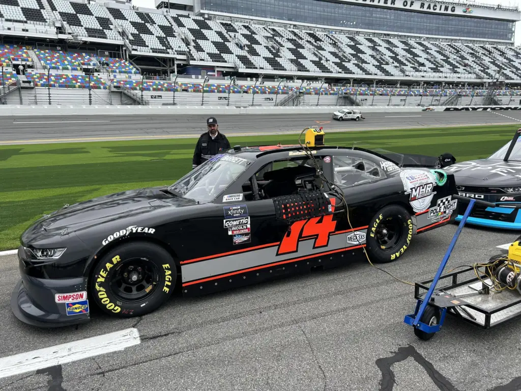 No. 74 Mike Harmon Racing Save22