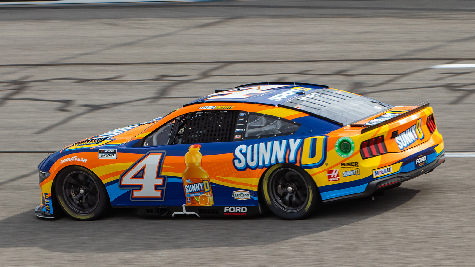 Josh Berry 2024 SunnyD paint scheme Stewart-Haas Racing NASCAR Cup Series