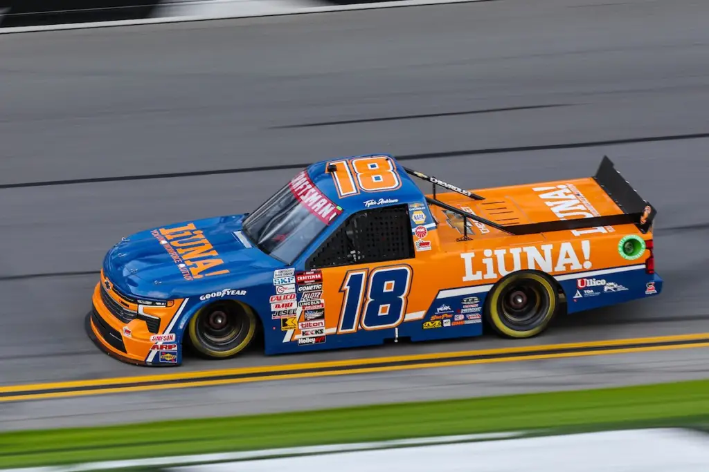 No. 18 McAnally Hilgemann Racing LiUNA