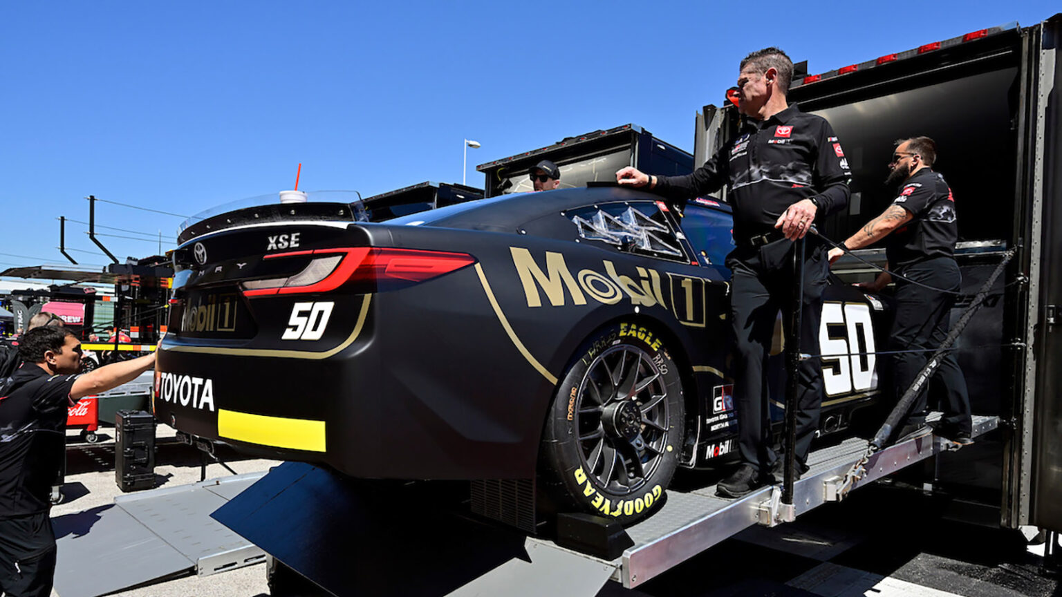 No. 50 23XI Racing Mobil 1 Paint Scheme | TobyChristie.com