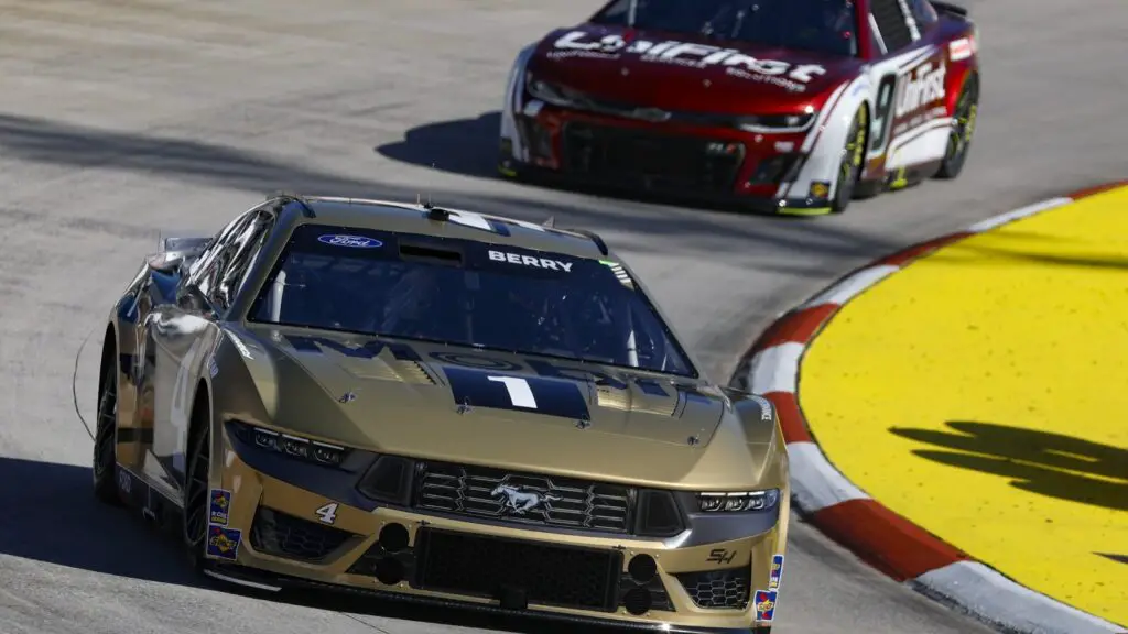 Josh Berry Martinsville Speedway Rodney Childers pit crew issues 2024 Cook Out 400