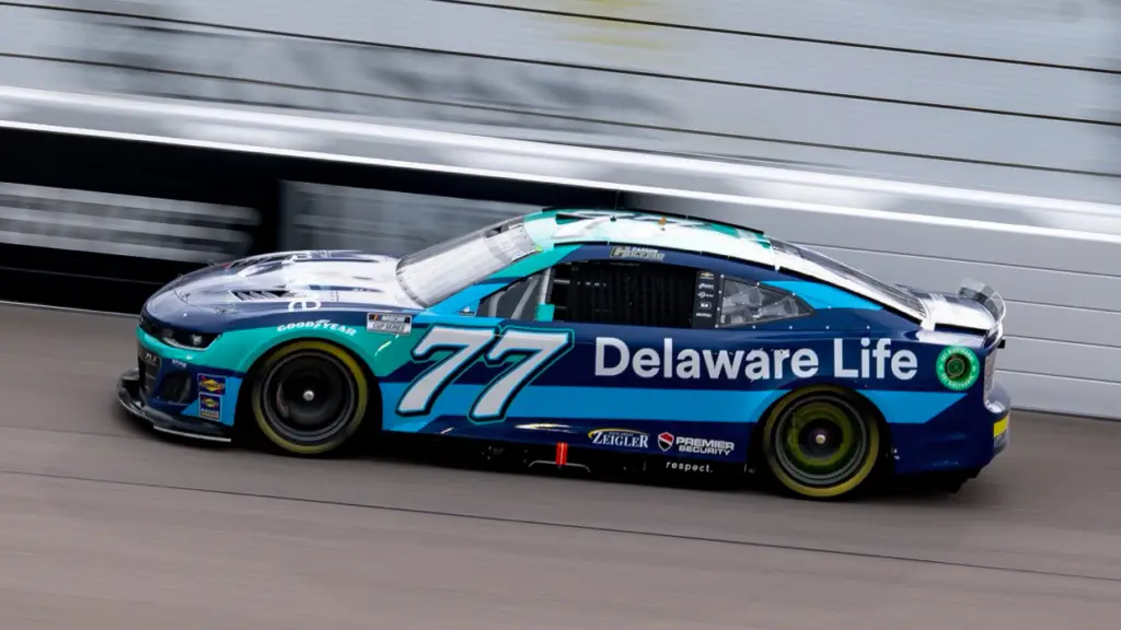 洋書 NASCAR's Wild Years Fictional 2025 Noah Gragson Wood Brothers Racing by Jordan