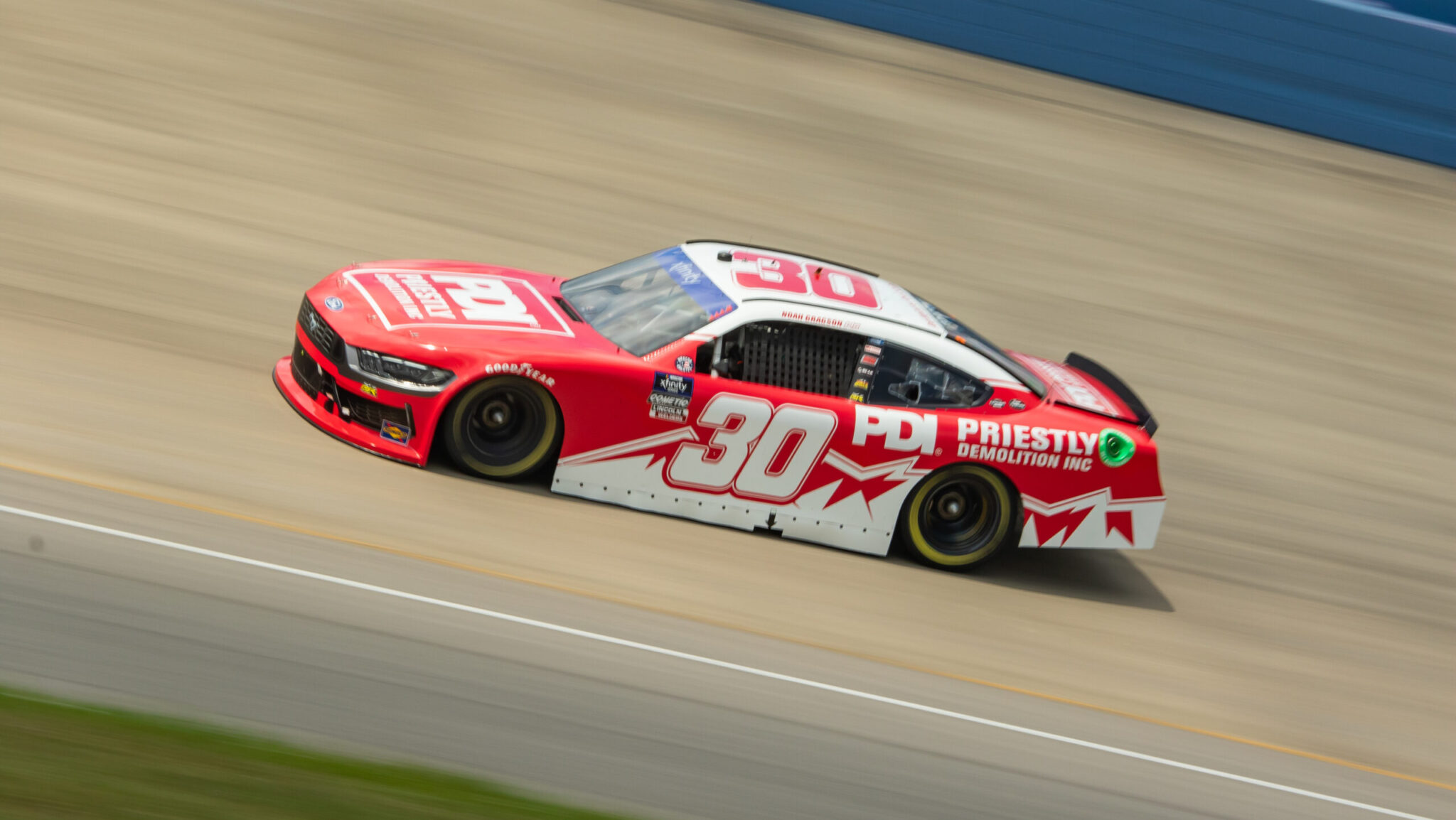 No. 30 Rette Jones Racing Priestly Demolition | TobyChristie.com