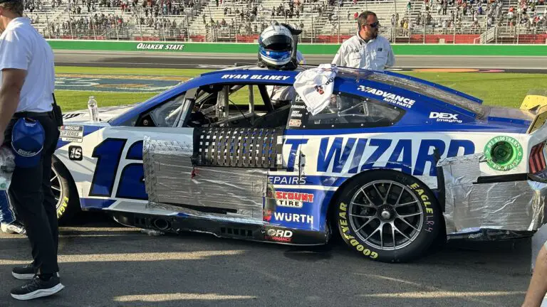 Ryan Blaney Dent Wizard NASCAR Cup Series Atlanta Motor Speedway NASCAR Cup Series Playoffs NASCAR Cup