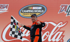 2011 talladega oct ncwts mike wallace victory lane