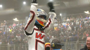 Emerson Axom wins Wednesday night's Chili Bowl Nationals A-Main over Daison Pursley and Corey Day