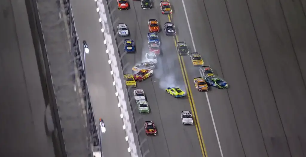 Video: Ricky Stenhouse, Joey Logano Trigger Multi-Car Wreck Late at ...