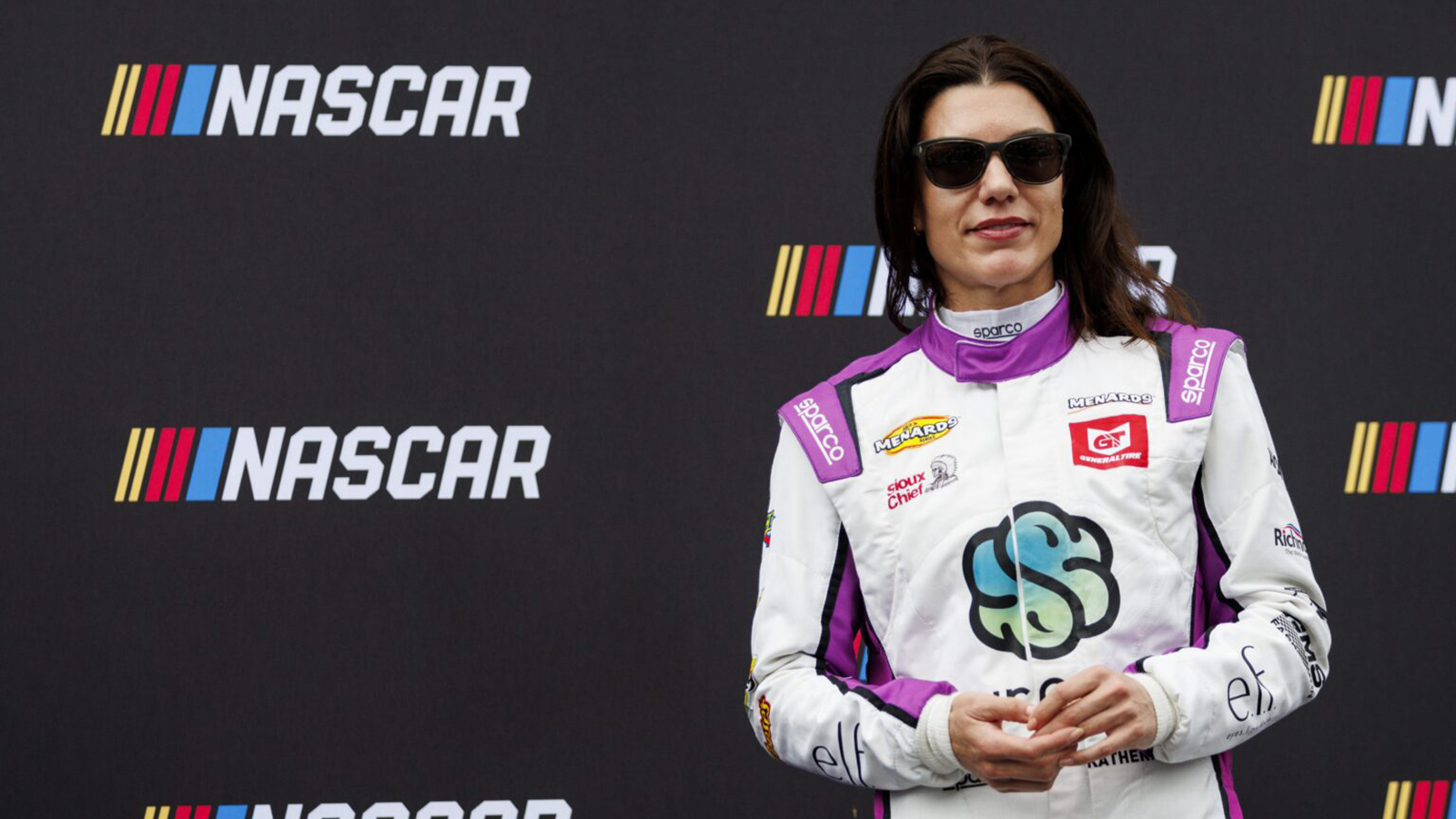 Katherine Legge will make her NASCAR Cup Series debut at Phoenix Raceway for Live Fast Motorsports