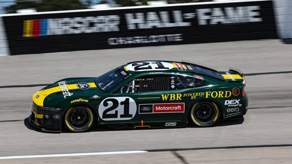 Josh Berry 2025 Darlington Throwback scheme Jim Clark Wood Brothers Racing NASCAR Cup Series