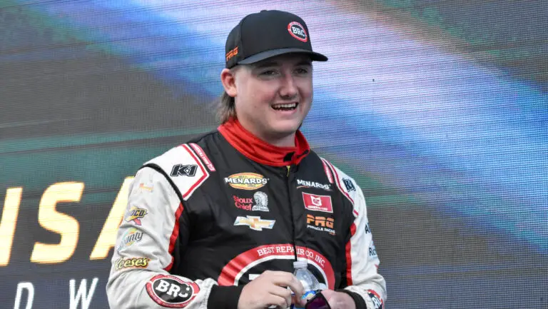 CW_2025_05_09_ARCA_Kansas_PreRace_DriverIntros_BrendenQueen_PinnacleRacingGroup-3