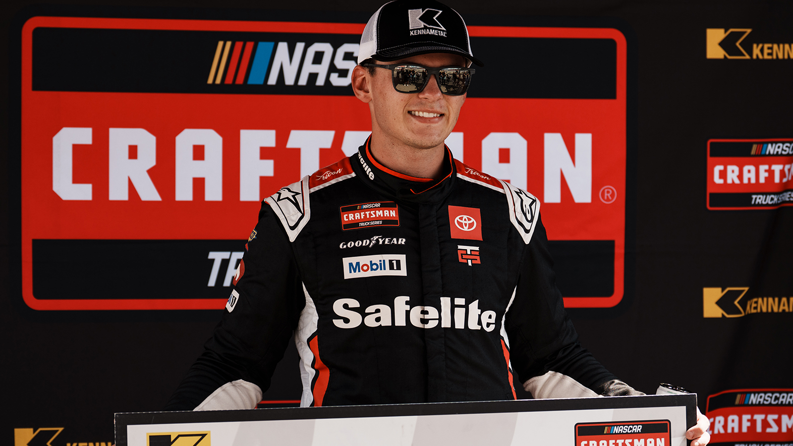 Corey Heim picked up the pole position for Friday night's NASCAR Craftsman Truck Series eero 250 at Richmond Raceway