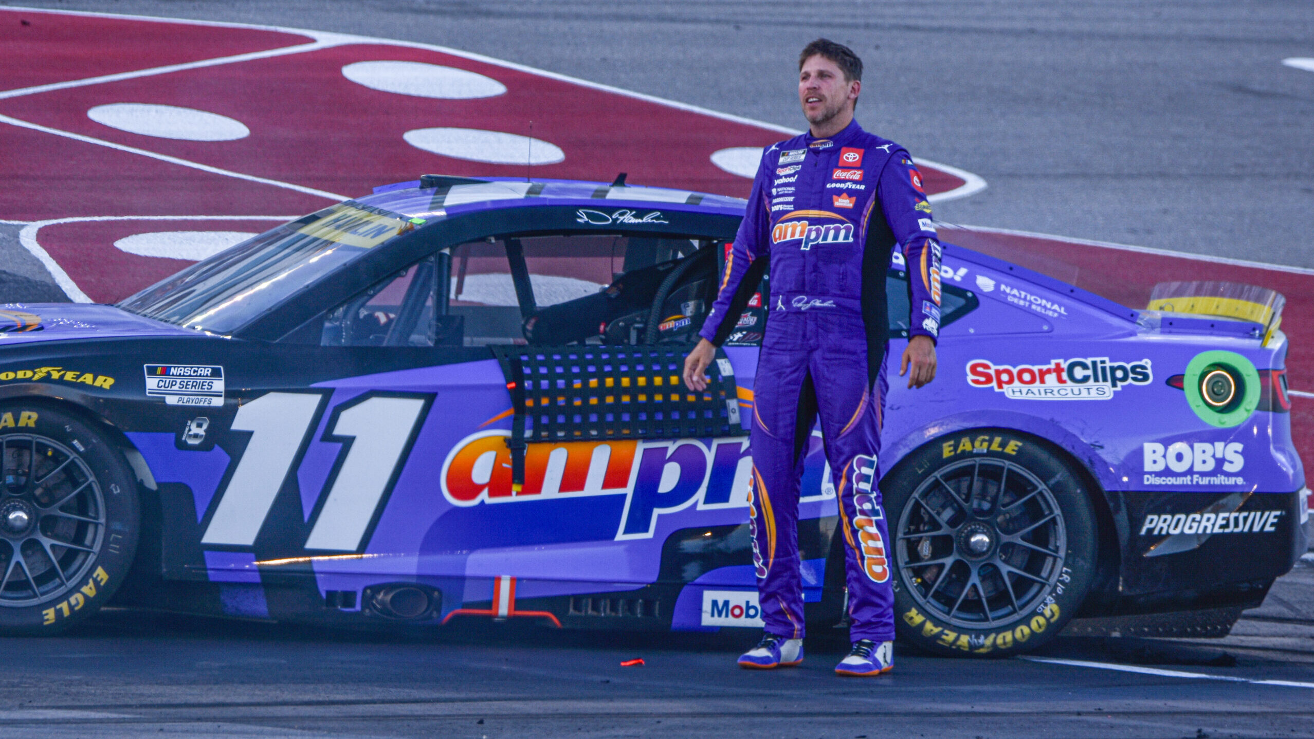 Denny Hamlin Joe Gibbs Racing NASCAR Cup Series NASCAR Las Vegas Motor Speedway Chris Gayle Chris Gabehart