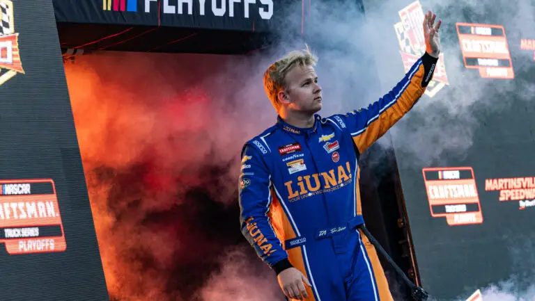 mm_trucks_martinsville_race_tylerankrum-1 (3)