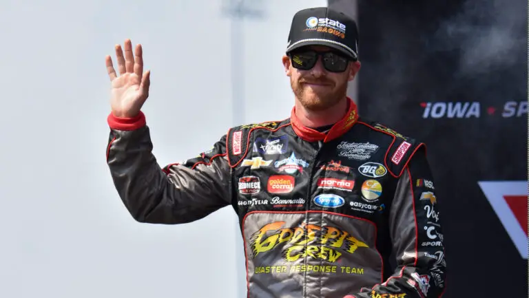 CW_2025_08_02_Xfinity_Iowa_PreRace_DriverIntros_JebBurton_JordanAndersonRacing-1