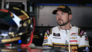 MIchael Annett, former NASCAR driver and Xfinity Series race winner, has died at the age of 39.