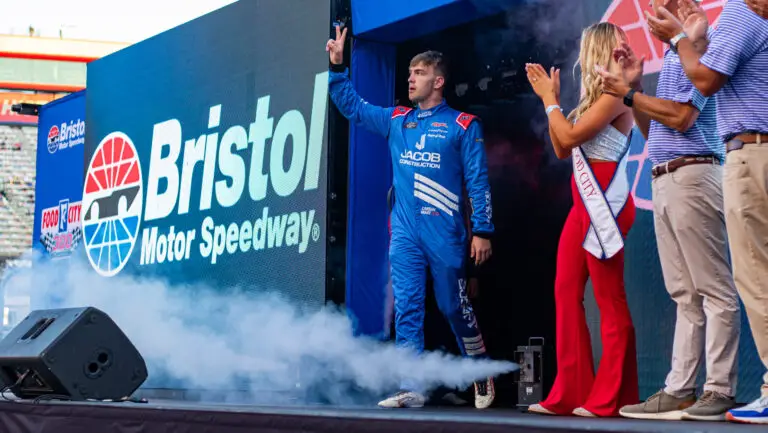 TG_XFIN_BMS_RACE_CarsonWare_PitsA-3