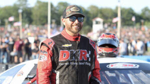 Derek Kneeland, the NASCAR spotter for Kyle Busch and Austin Hill, will make his ARCA East debut at Hickory Motor Speedway, driving for Pinnacle Racing Group.
