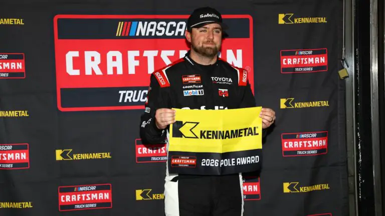 JM_Truck_Dar_HoneycuttPoleAward