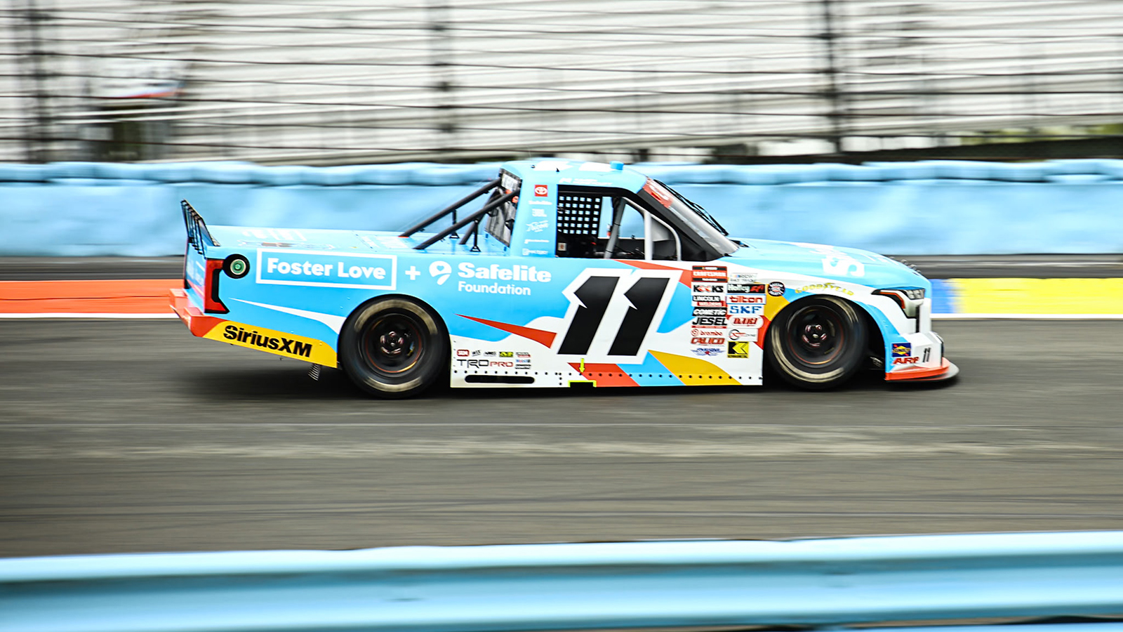 Bully Hill Vineyards 176 at the Glen race results NASCAR Craftsman Truck Series at Watkins Glen