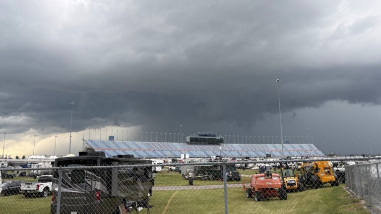 Rain washed out NASCAR O'Reilly Auto Parts series qualifying at Chicagoland Speedway
