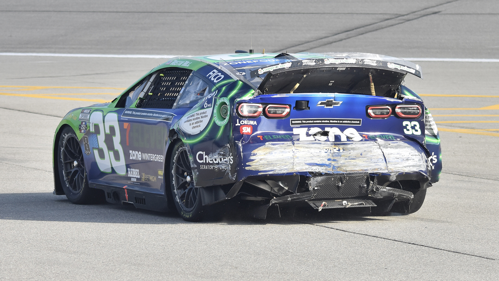 Shane van Gisbergen said that he didn't intentionally crash Austin Hill at Chicagoland Speedway.